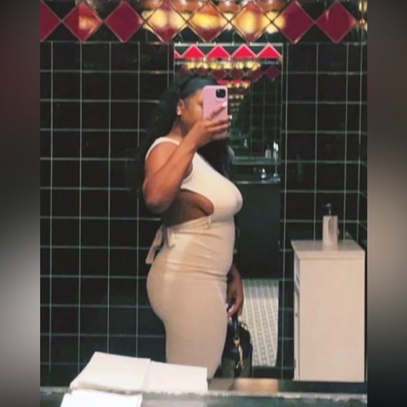 PLT cream cut out back midmaxi dress - Picture 4 of 4